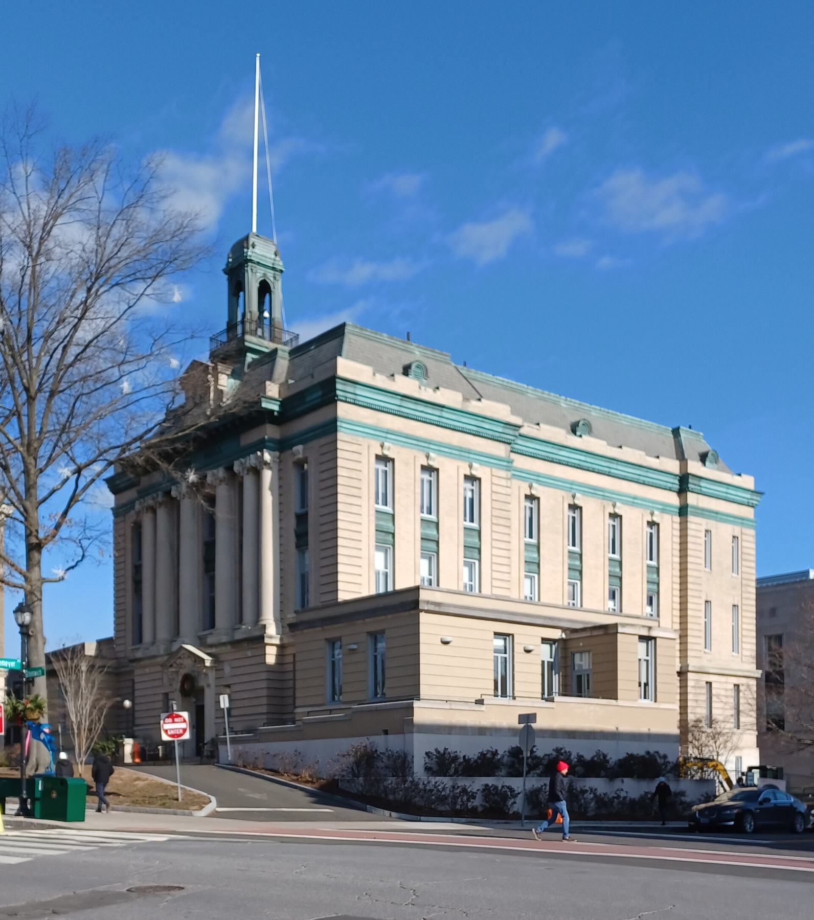Greenwich&rsquo;s Old Town Hall on Greenwich Avenue